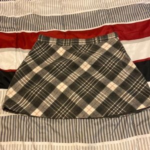 Large Forever21 plaid skirt